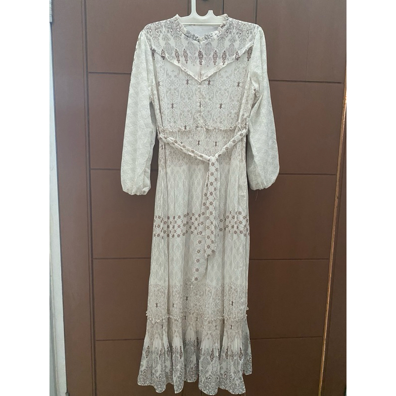 Gamis plisket by Yuri