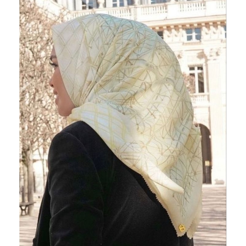 Buttonscarves - Louvre SUNNY.