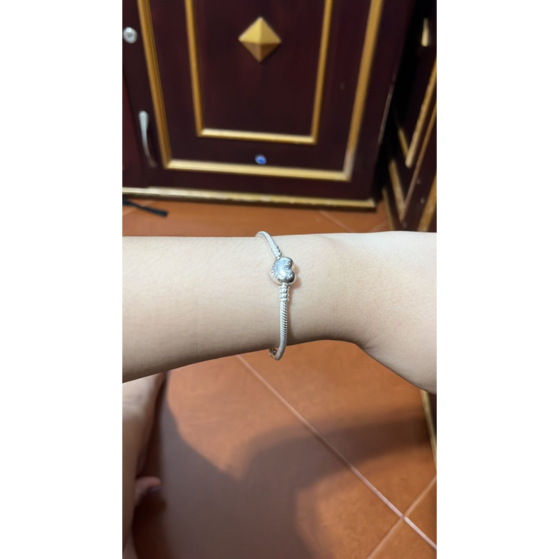 pandora bracelet(preloved)