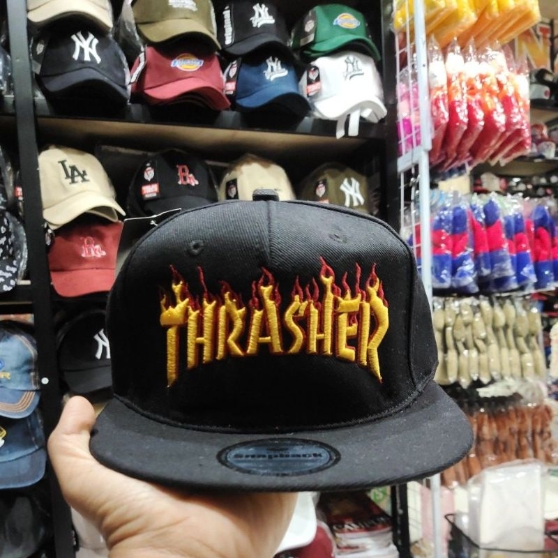 TOPI SNAPBACK THRASHER