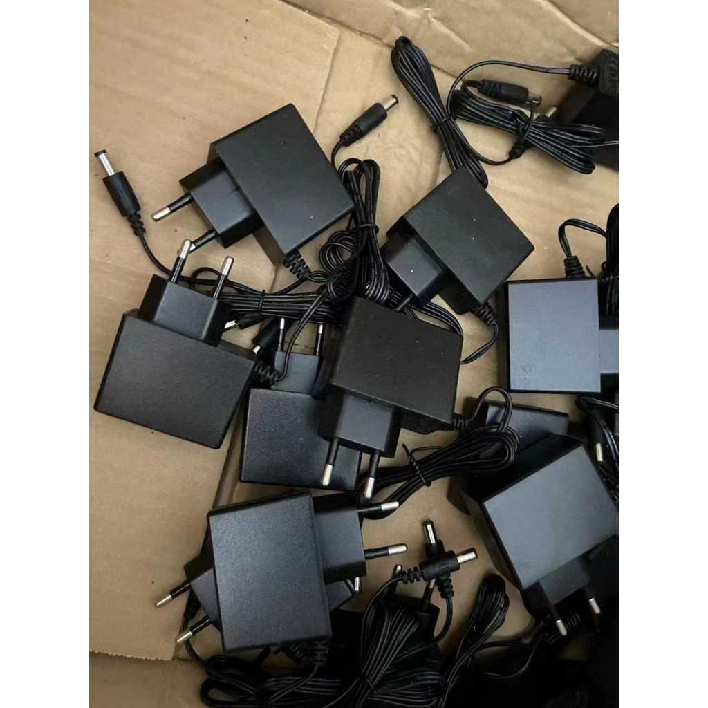 Adaptor 12Volt Original Bekas Ont