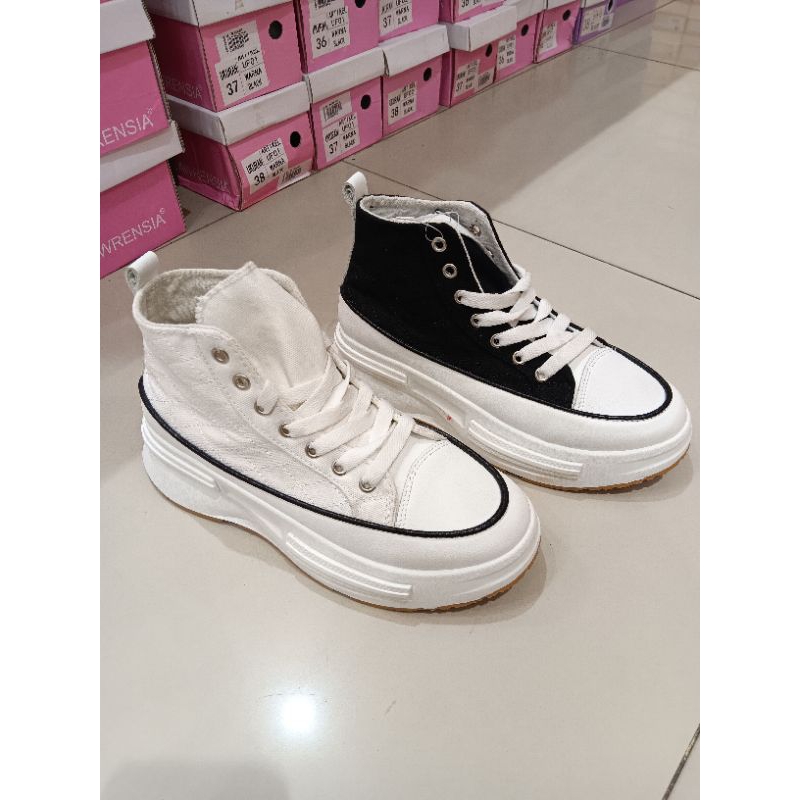 Lawrensia sepatu sneakers Boots wanita