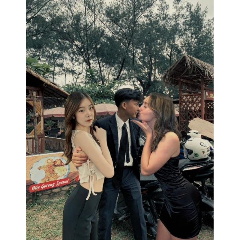 dicari tante tante lc tobrut semok dan jago goyang