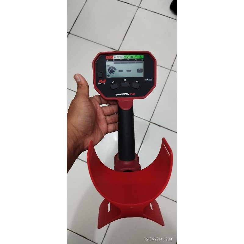 Metal Detector Minelab Vanquish 340 Second Seperti Baru