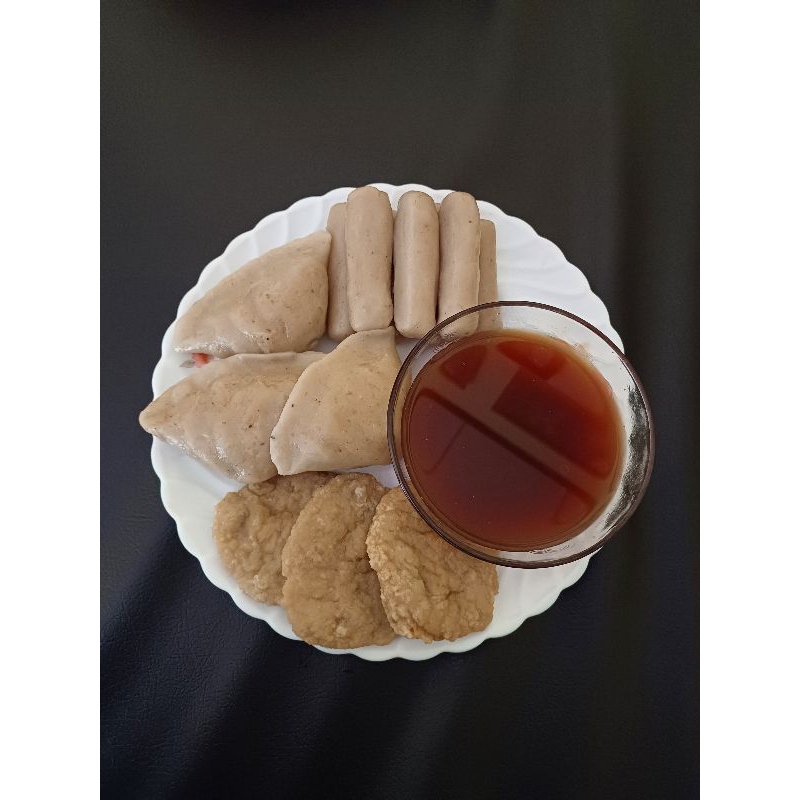 

PEMPEК ЕMBOT / PEMPEК FROZEN KEMASAN VACUM/PEMPEK LENJER, SELAM, KULIT, MIX