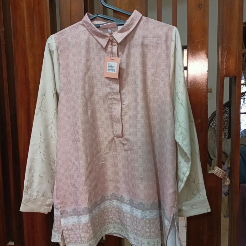 Prewash Zasha Top Ria Miranda Preloved Tunik RiaMiranda RM BS BJ WK