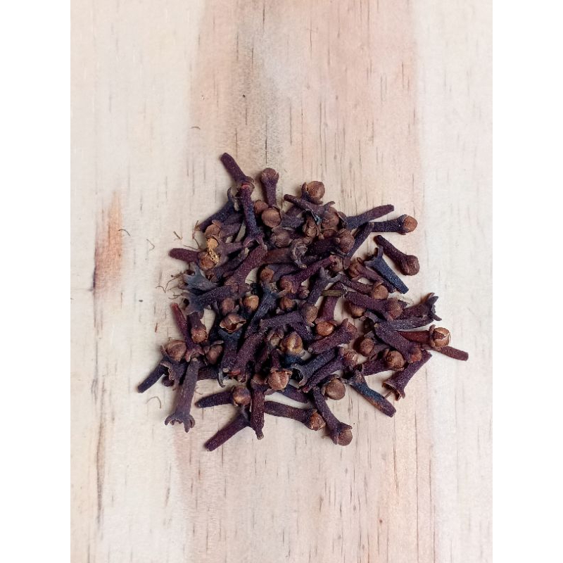 

Cengkeh pilihan 25 gr