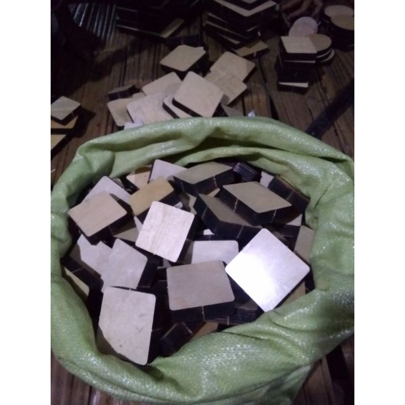 KAYU KOTAK GLOS MURAH BERKUALITAS UNTUK KERAJINAN DAN DEKORASI BAHAN KAYU KERAJINAN BAHAN KAYU UNTUK