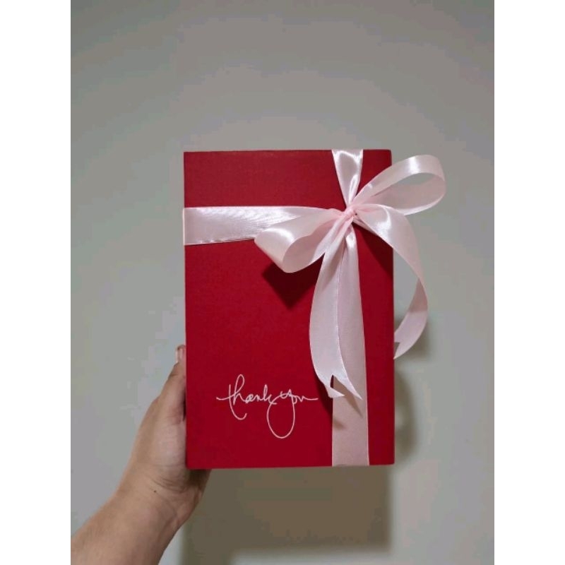 

Packaging Box Merah + Pita Haneen | KADO | HAMPERS | FREE GREETING CARD