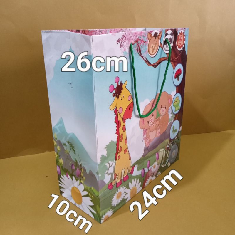 

paperbag motif kidz ukuran(24×10×26)cm isi 12pcs/pack