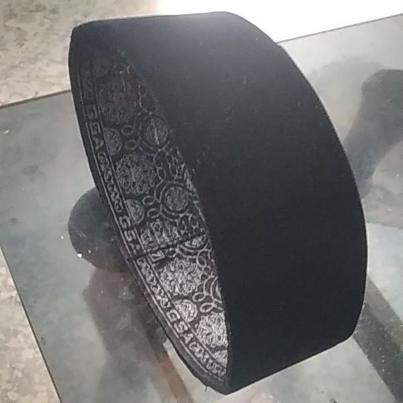 songkok hitam susun