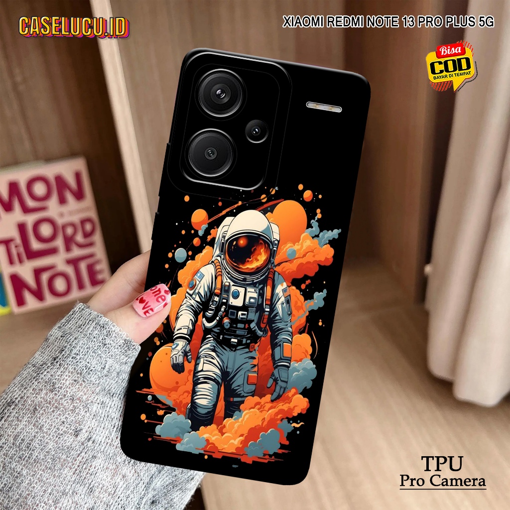 Casing Hp Xiaomi Redmi Note 13 Pro Plus 5G Terbaru Fashion Case Astronot Case Hp Xiaomi Redmi Note 1