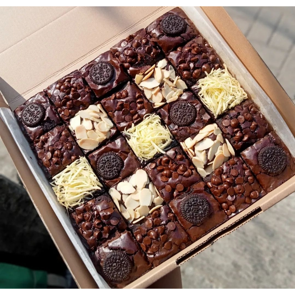 

Brownies topp biasa bsr/brownies/brownies fudgy/brownies hias/brownies murah/brownies enak