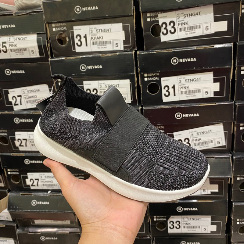 BTS24 Nevada sepatu anak sekolah