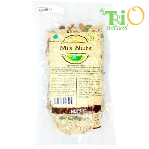 

TRIO NATURAL Mixed Nuts and Seeds 450 gram