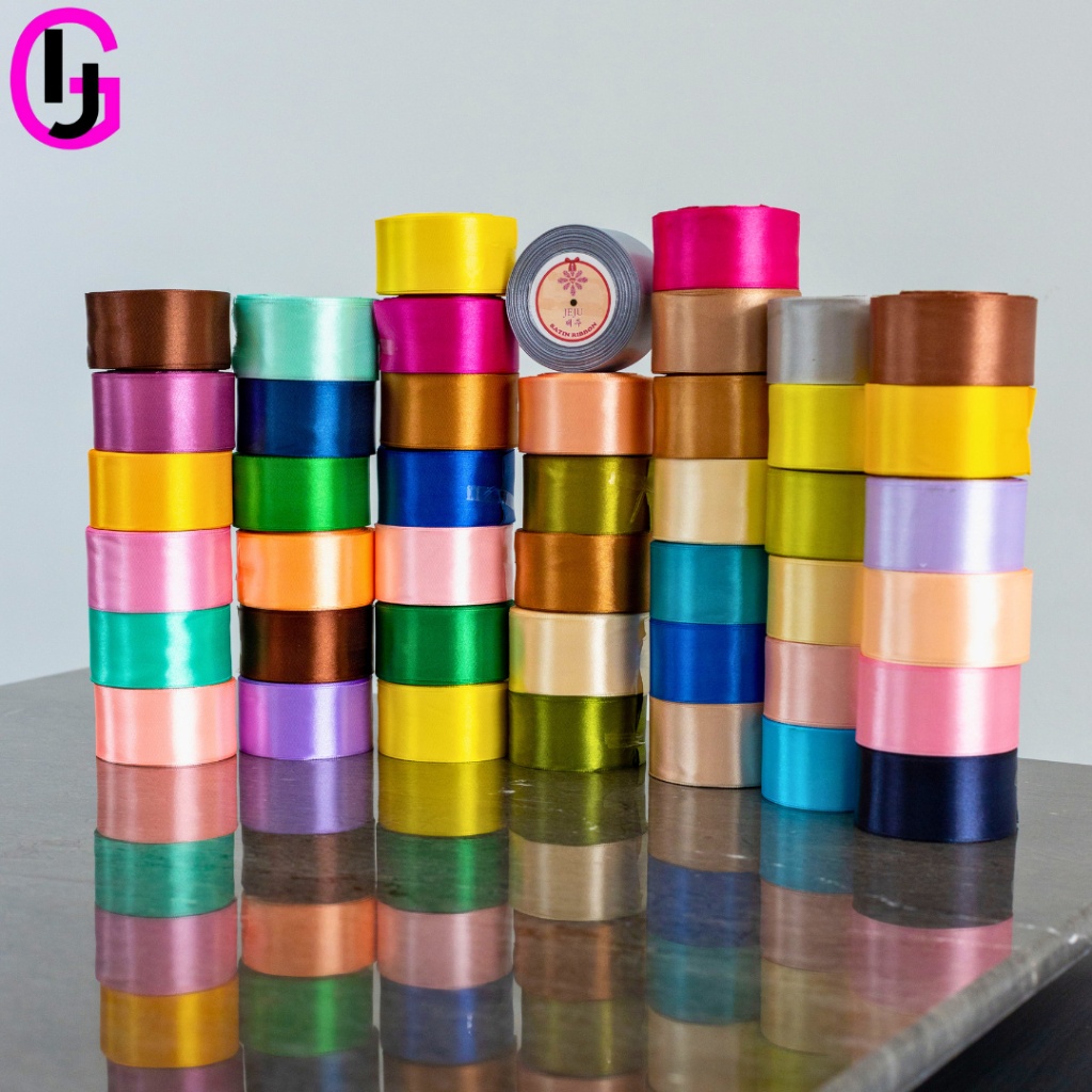 

Pita Satin 1 1/2" = 4 cm Pita Satin Warna / Pita Kado / Untuk Kerajinan Part 2