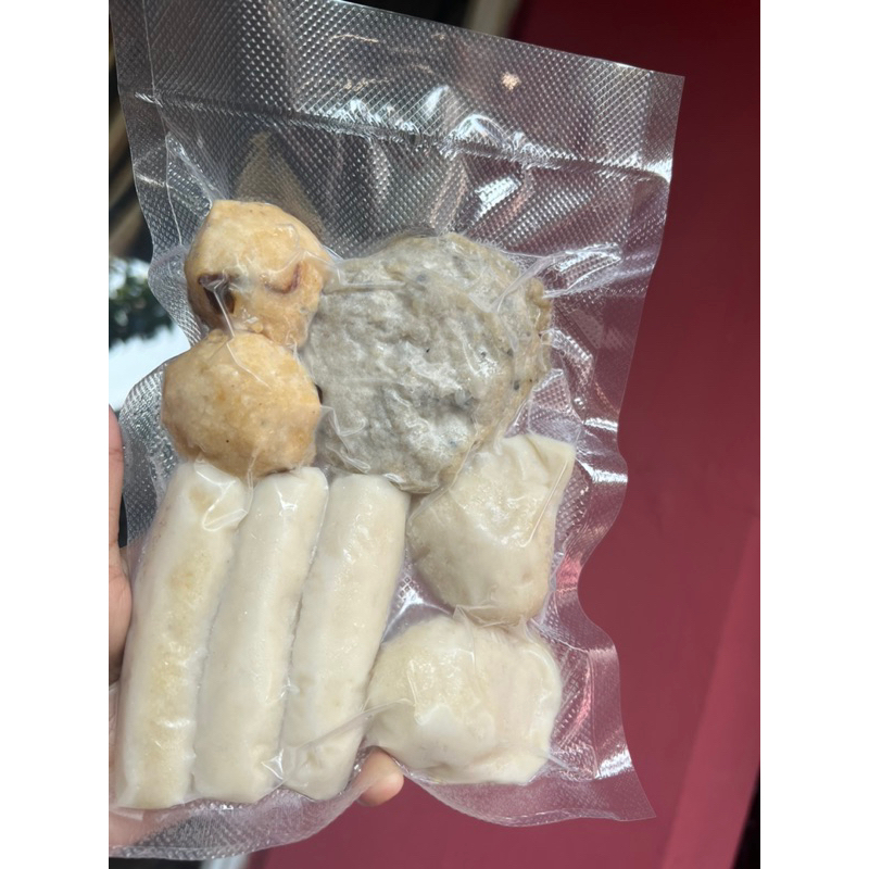 

1 Pack Pempek isi 10