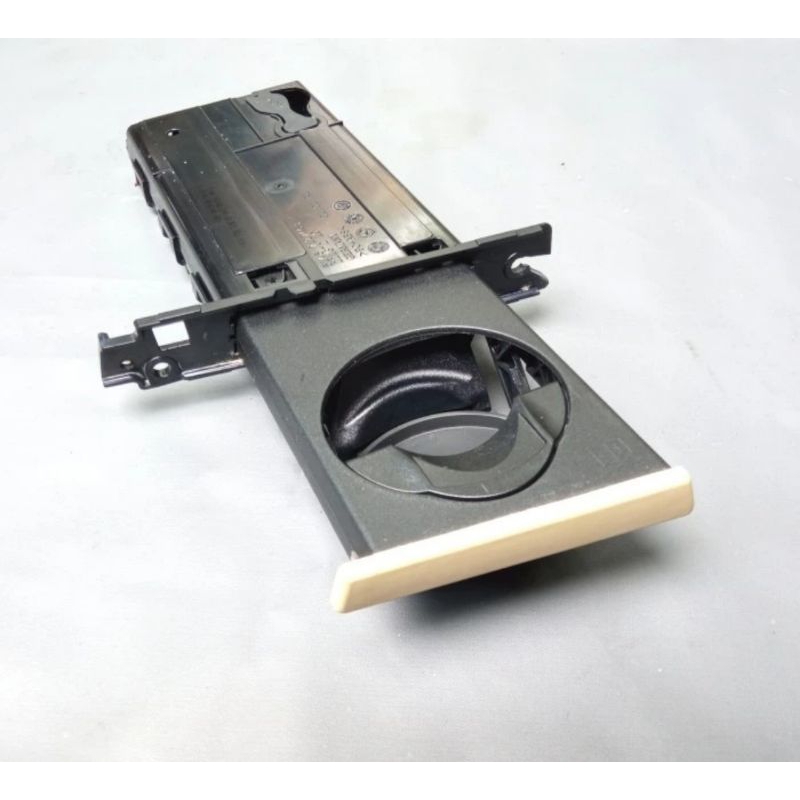 Cup Holder Depan Kiri Dashboard BEIGE BMW E90 Original BMW 7127463