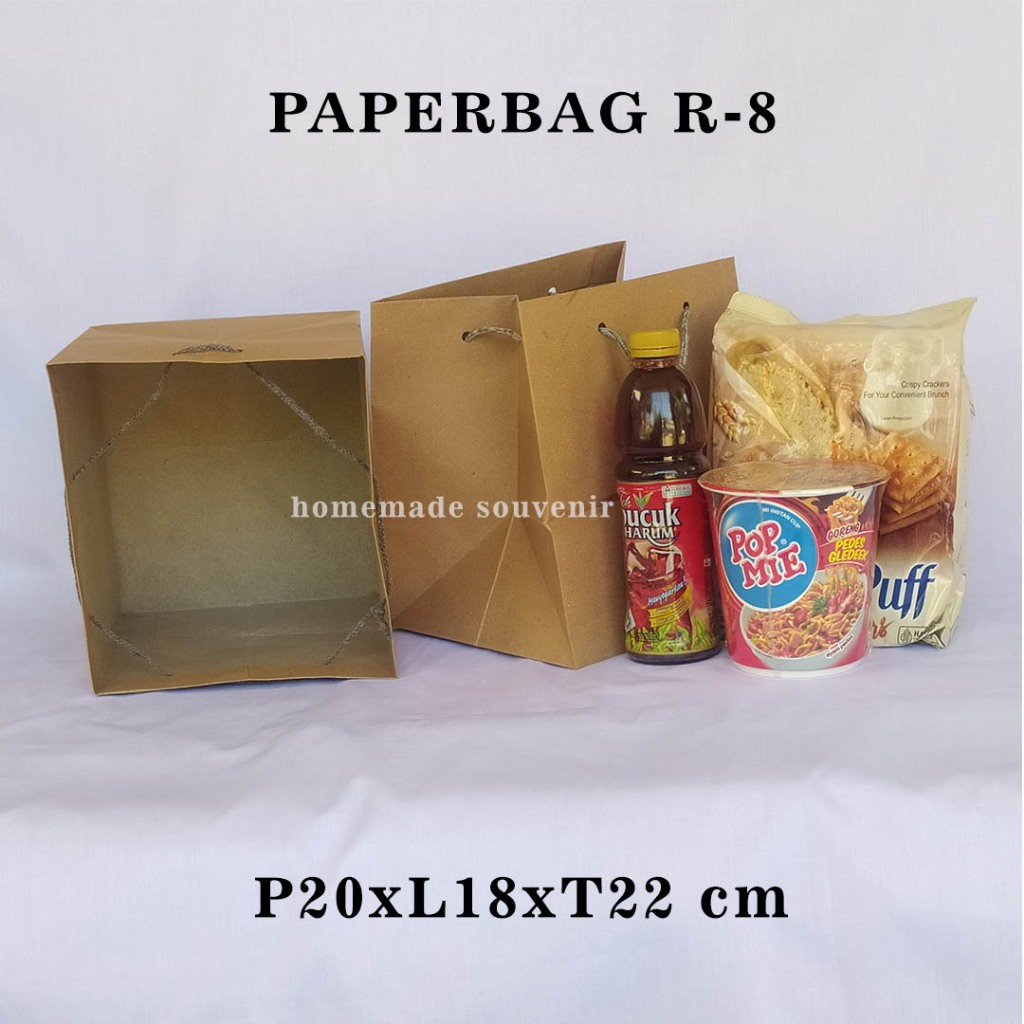 

Tas Souvenir Kertas Ukuran R8 20x18x22 cm - 1 Pcs, Cocok untuk Hadiah