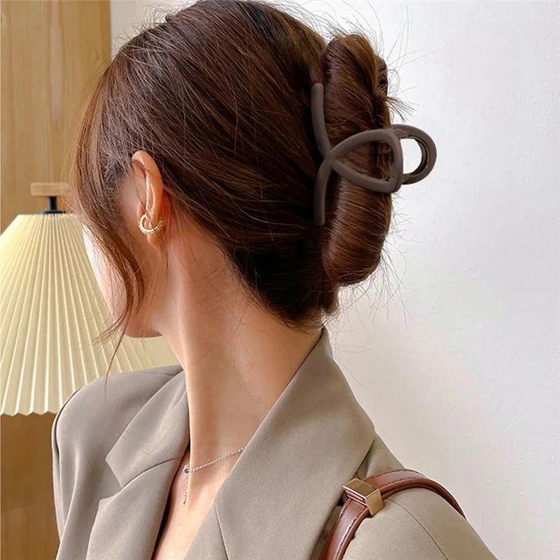 JEDAI RAMBUT WANITA KOREA JULIA DOFF 7,5CM