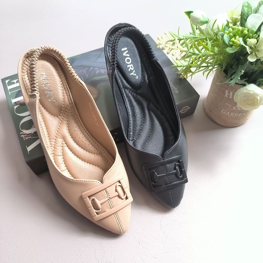 Ivory Sepatu Flat Wanita Tali Belakang Fashion 688-TL011