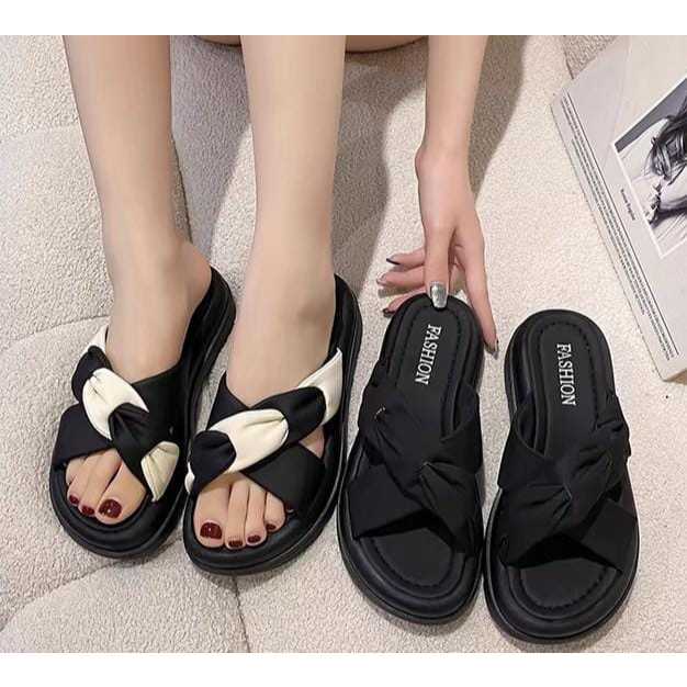 Sandal Wanita Model terbaru Import Tipe 1056
