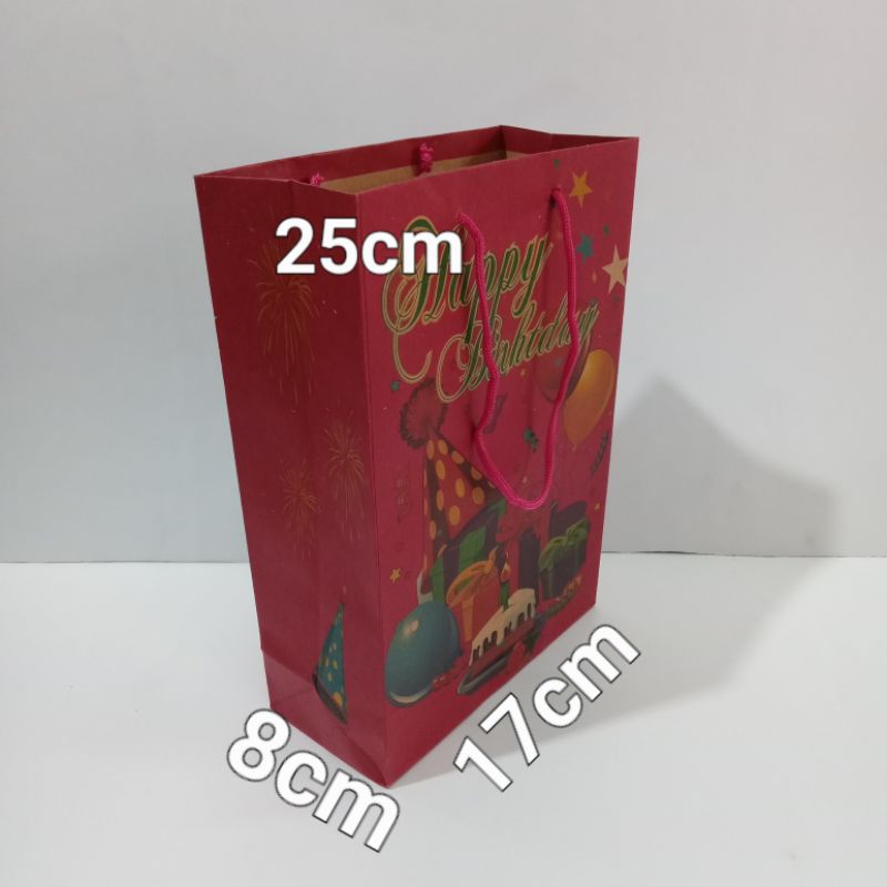 

paperbag ulang tahun ukuran(17×8×25)cm isi 12pcs/pack