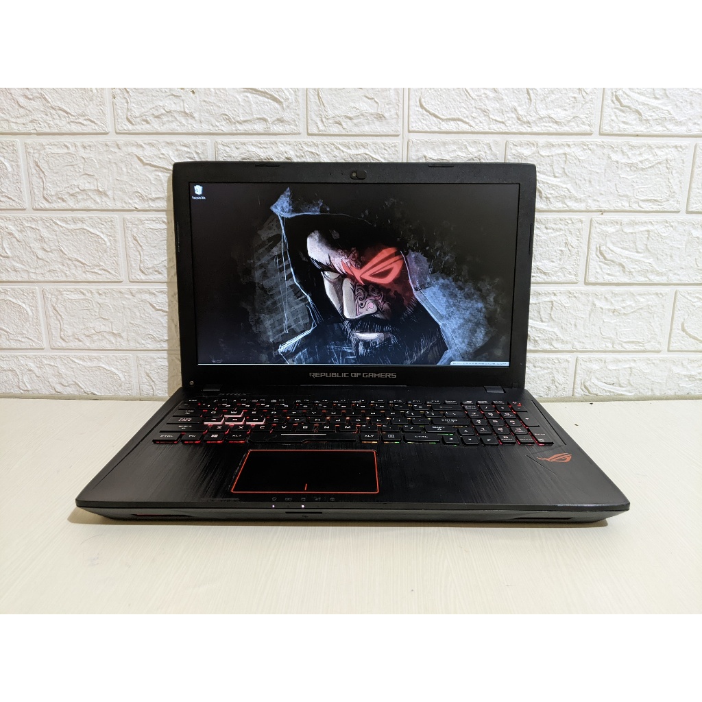 Asus ROG Strix GL553VD Core i7 7700HQ Nvidia GTX 1050 Laptpo Second Gaming Desain GTX1050 Murah
