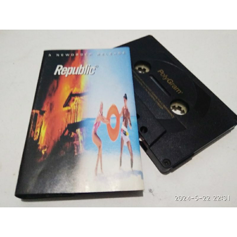 Kaset Pita Super Rare : NEW ORDER/Republic (1993)