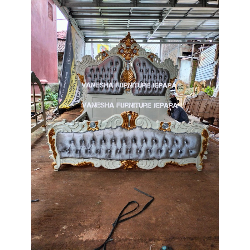 DIVAN UKIR JEPARA TEMPAT TIDUR UKIR jepara