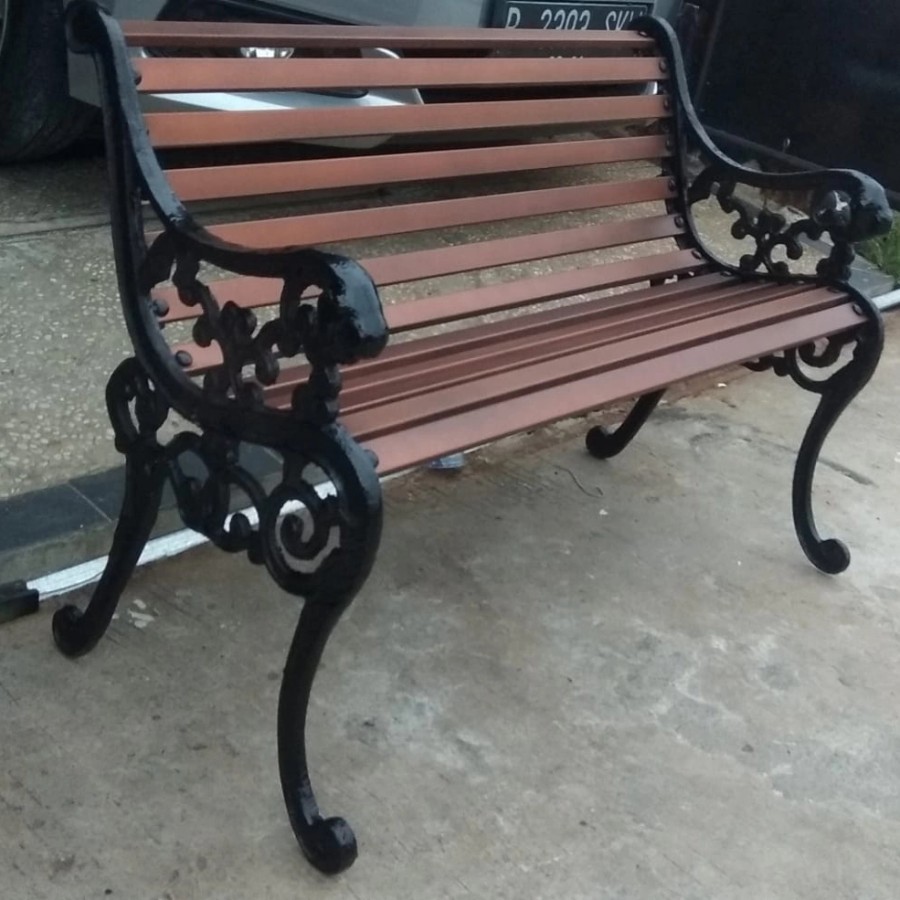 Kursi Taman outdoor Rangka Besi Cor dengan Dudukan Galvanis Panjang 100cm  FREE ONGKIR JABODETABEK