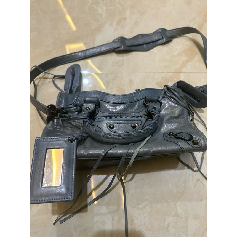 Tas Balenciaga Mini city