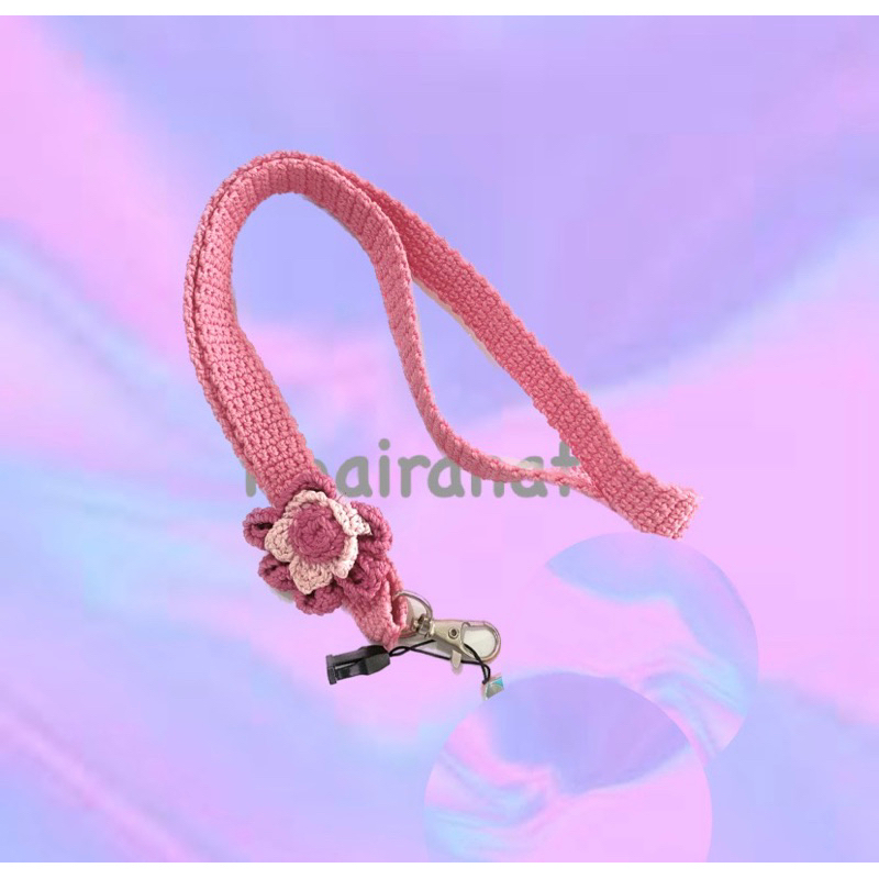 

LANYARD RAJUT BUNGA/GANTUNGAN NAMETAG RAJUT BUNGA