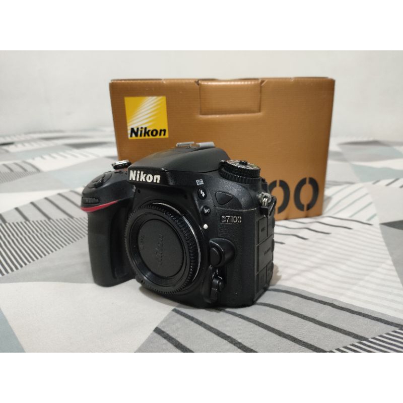 Nikon D7100 body only (second)