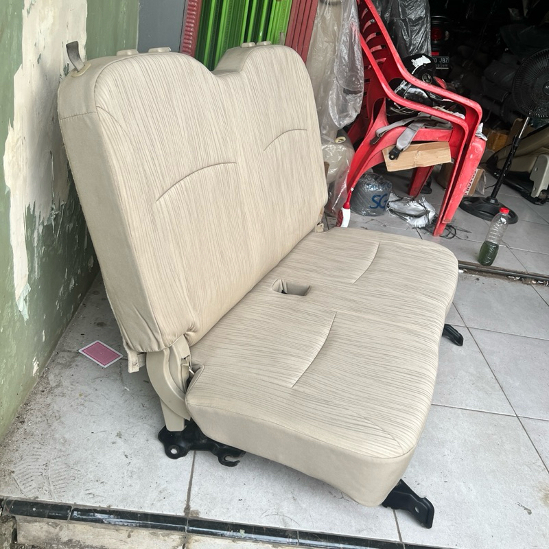 Jok belakang ertiga ori