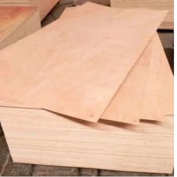 PAPAN KAYU TRIPLEK / MULTIPLEK 3MM ALBASIA TRIPLEK TIPIS