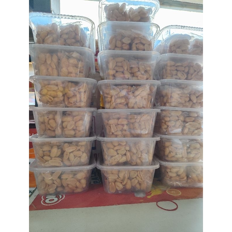 

Kacang goreng kualitas super (per toples)