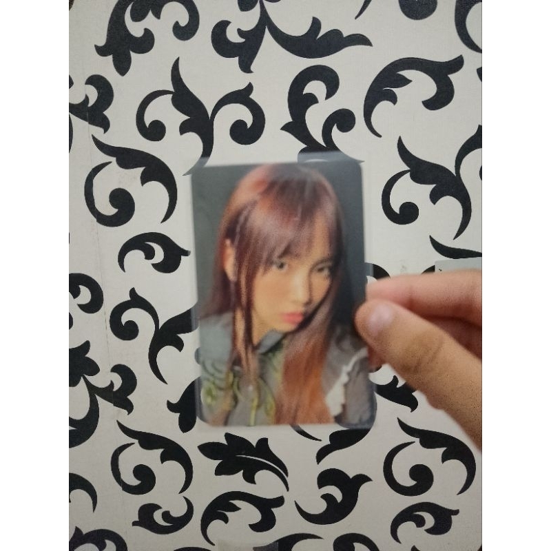 PC hyein new jeans OFFICIAL