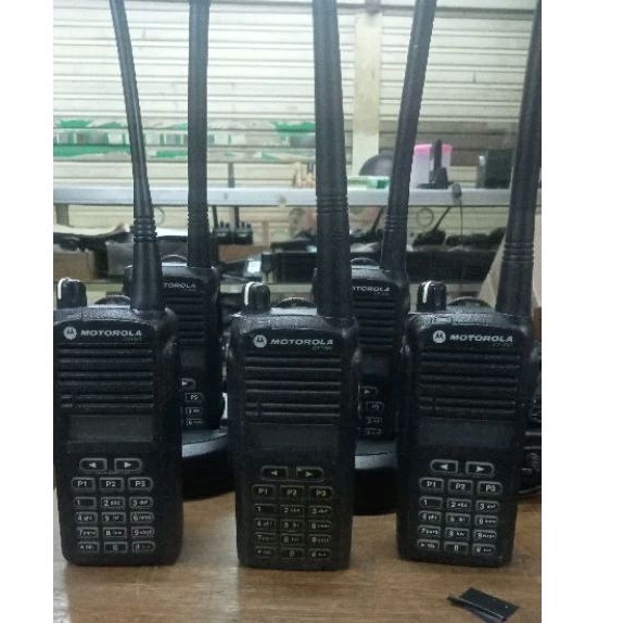 Ht Motorola cp 1660 batangan tanpa charger bekas 2nd second