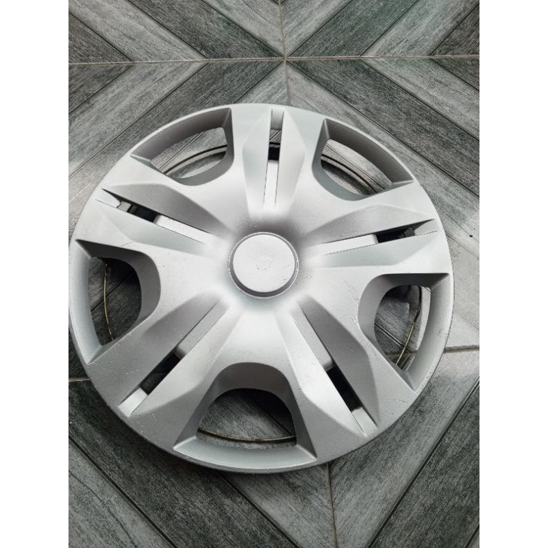 dop daihatsu xenia r14 ori copotan bijian