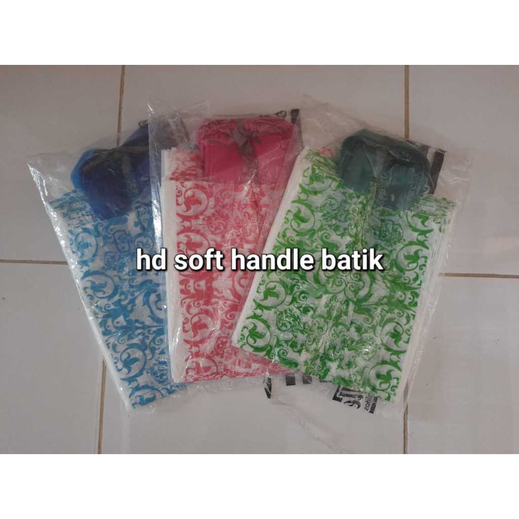 

HD SOFT HANDLE 23X25 - 35X38 WARNA RANDOM KANTONG PLASTIK BATIK SHOPPING BAG