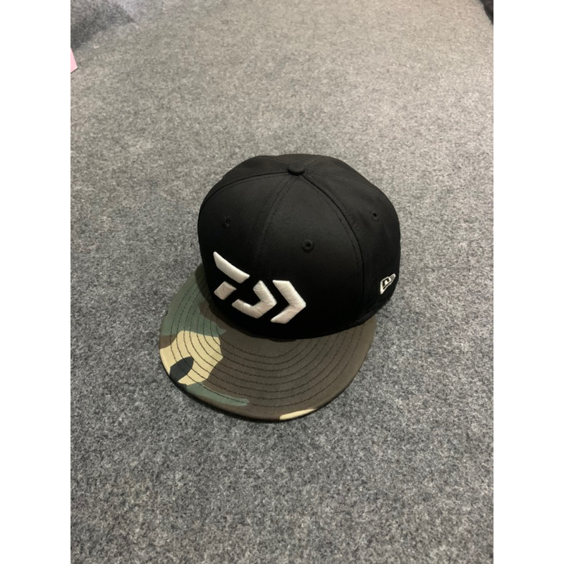 Topi New Era X Daiwa Camo Original - Topi Daiwa - Topi Mancing - Topi Fishing