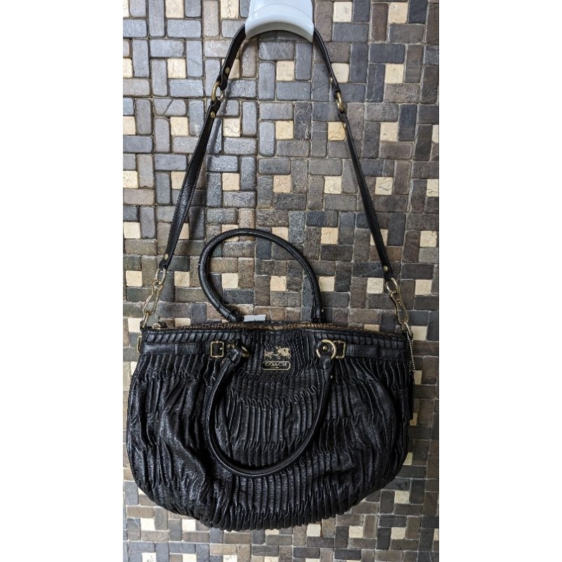 Tas Coach Madison Gather