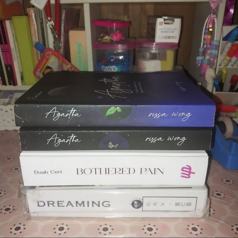 Novel Noren preloved