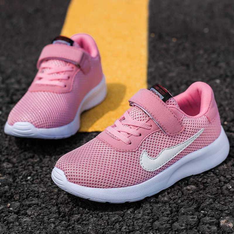 SEPATU SEKOLAH ANAK PAUD SD SMP / SEPATU  HITAM PUTIH HITAM POLOS/ SEPATU SEKOLAH