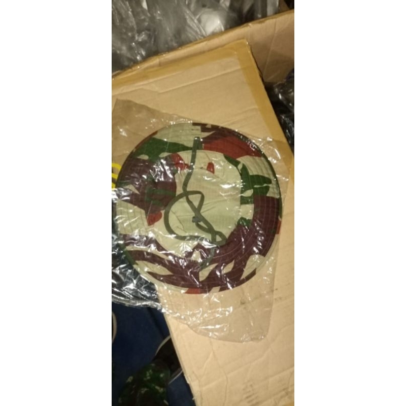 TOPI RIMPA ASLI JATAH KOPASSUS.TOPI RIMBA ASLI PEMBAGIAN TNI