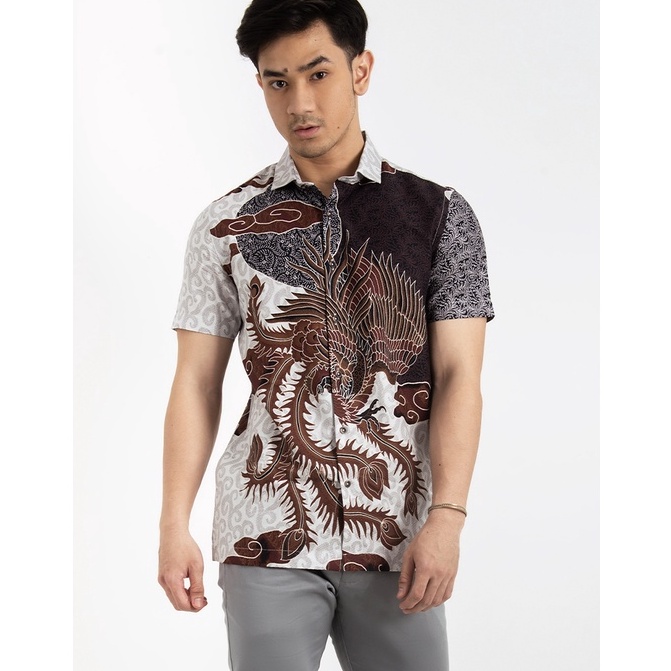 Terbaru MOC Kemeja Batik Lengan Pendek Pria DHANU  BEIGE