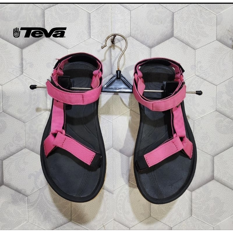 sandal teva outdoor gunung