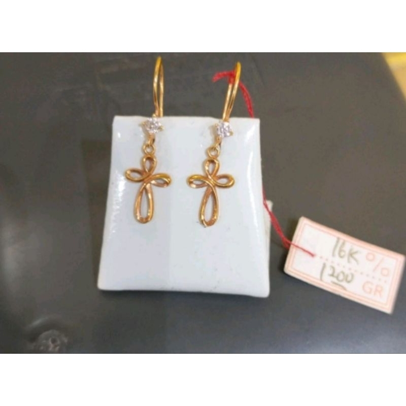 Anting emas 70 kerangka salib