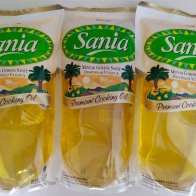 

SANIA minyak goreng 1 liter refill